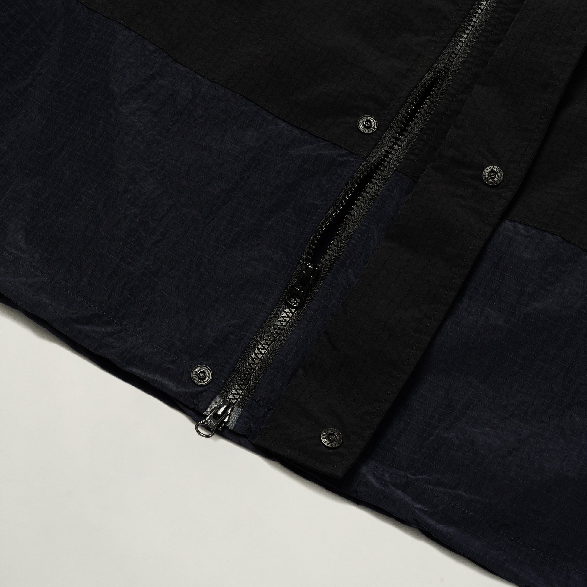 Rocky Parka (Midnight) - BEV C multi label store