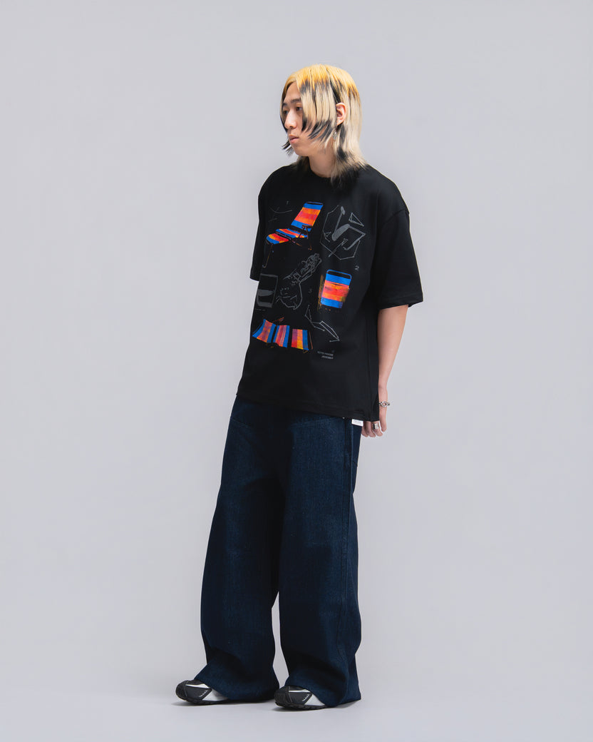 Lazy Chair Tee Black - BEV C multi label store