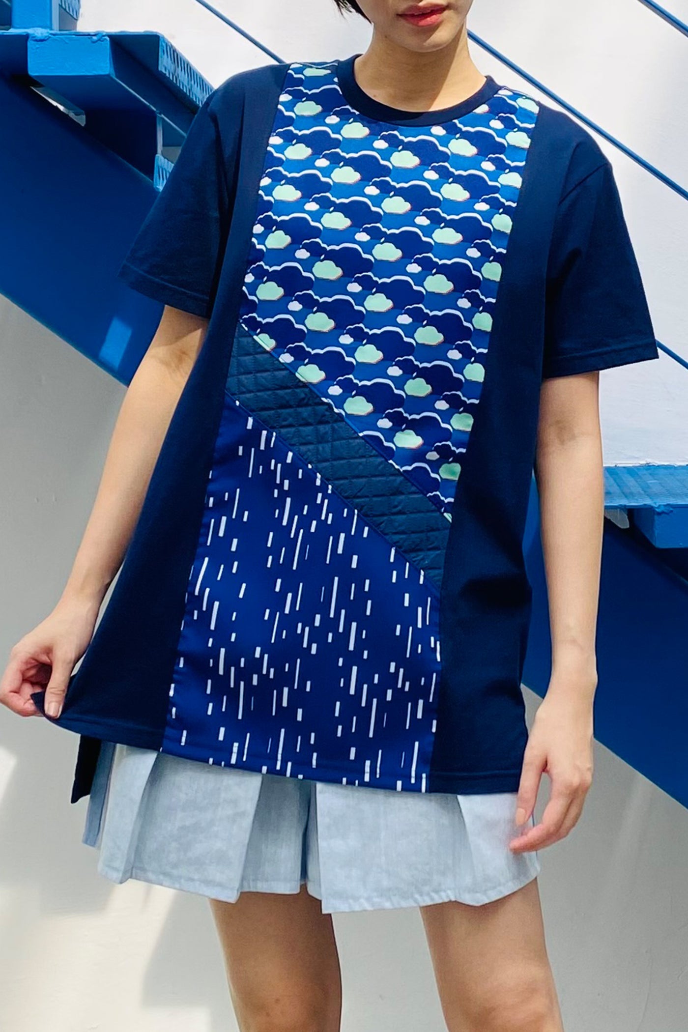 S07 UNISEX TEE || NAVY BROCCOLI - BEV C multi label store