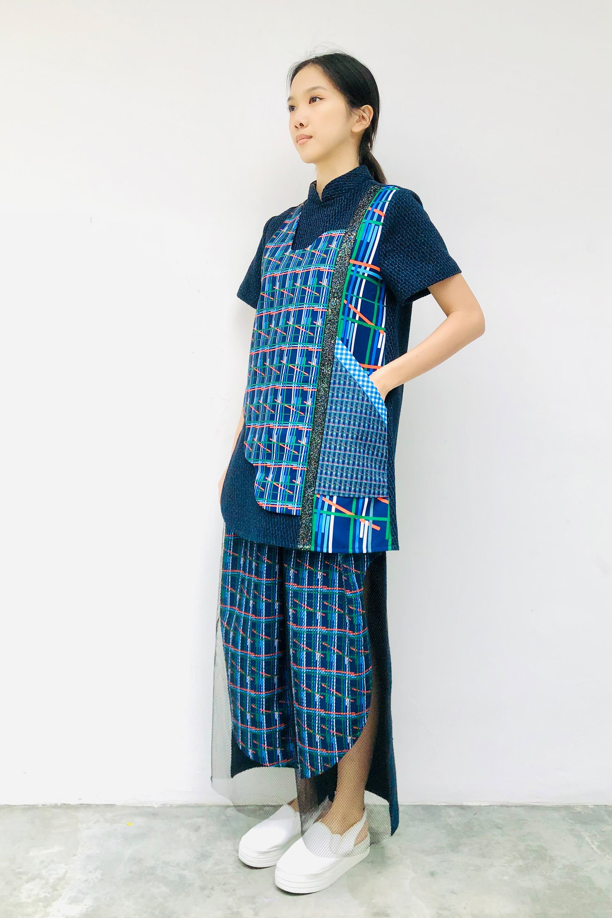 S18 TT06 || GROCERY BASKET TOP - BEV C multi label store