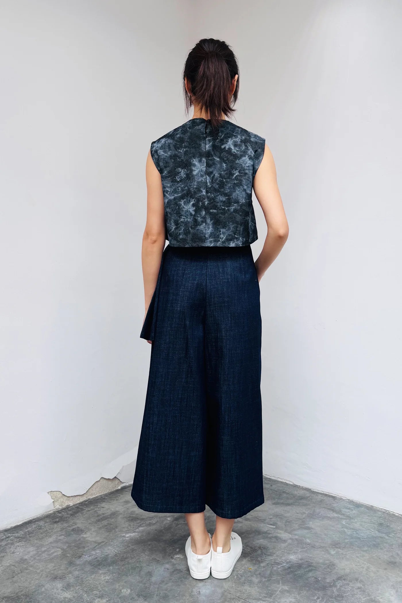 S20 LP01 || ECLIPSE TROUSERS - BEV C multi label store