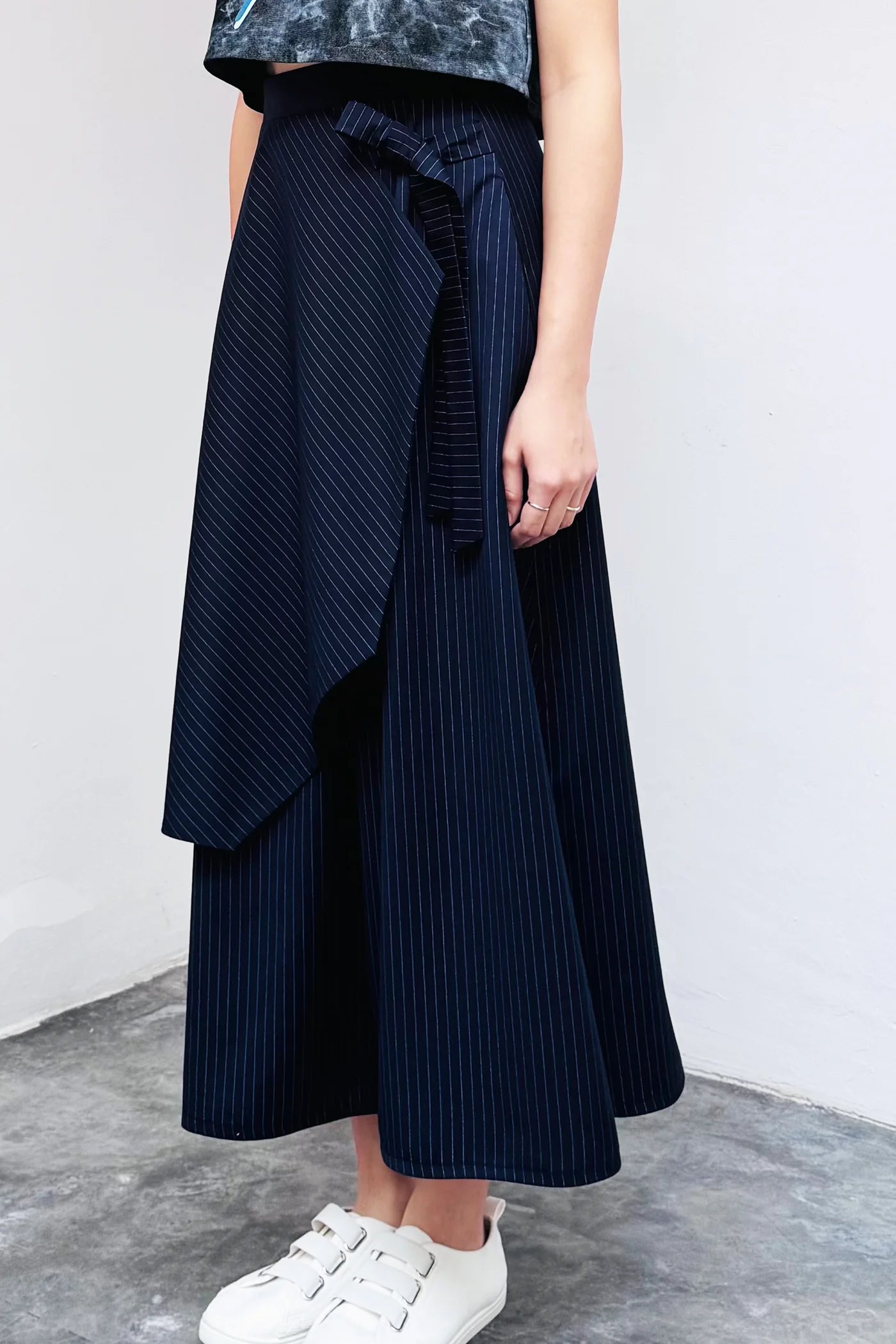 S20 LP08B || GLIDE TROUSERS - BEV C multi label store