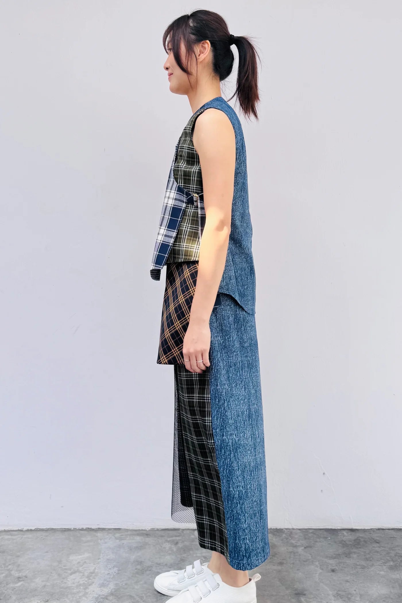 S20 TT11B || HUG TOP - BEV C multi label store