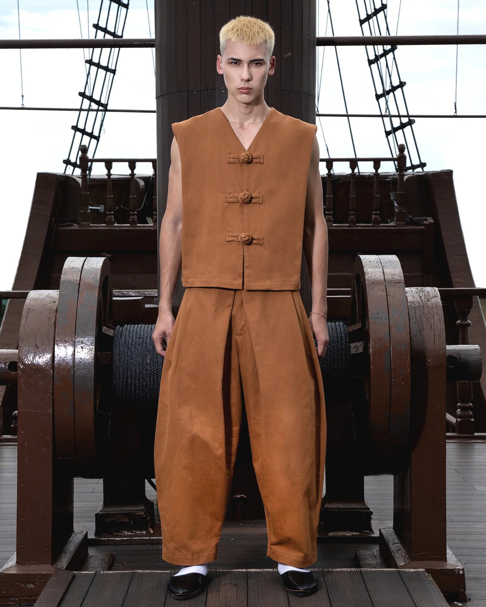 Lobak Pants (oak) - BEV C multi label store