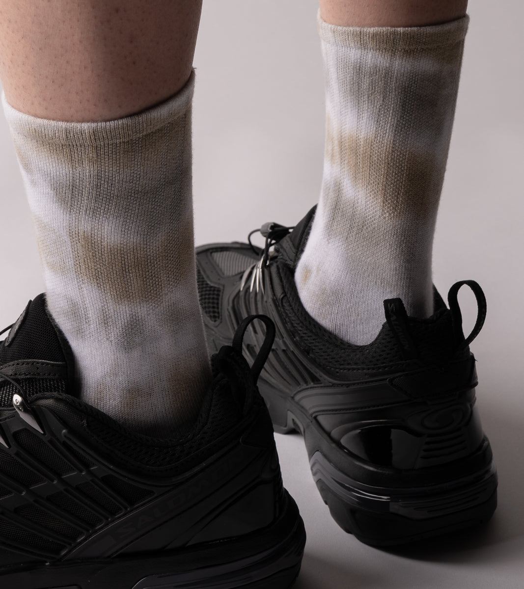 Spray Dye Crew Casual Socks - Drip Sand - BEV C multi label store