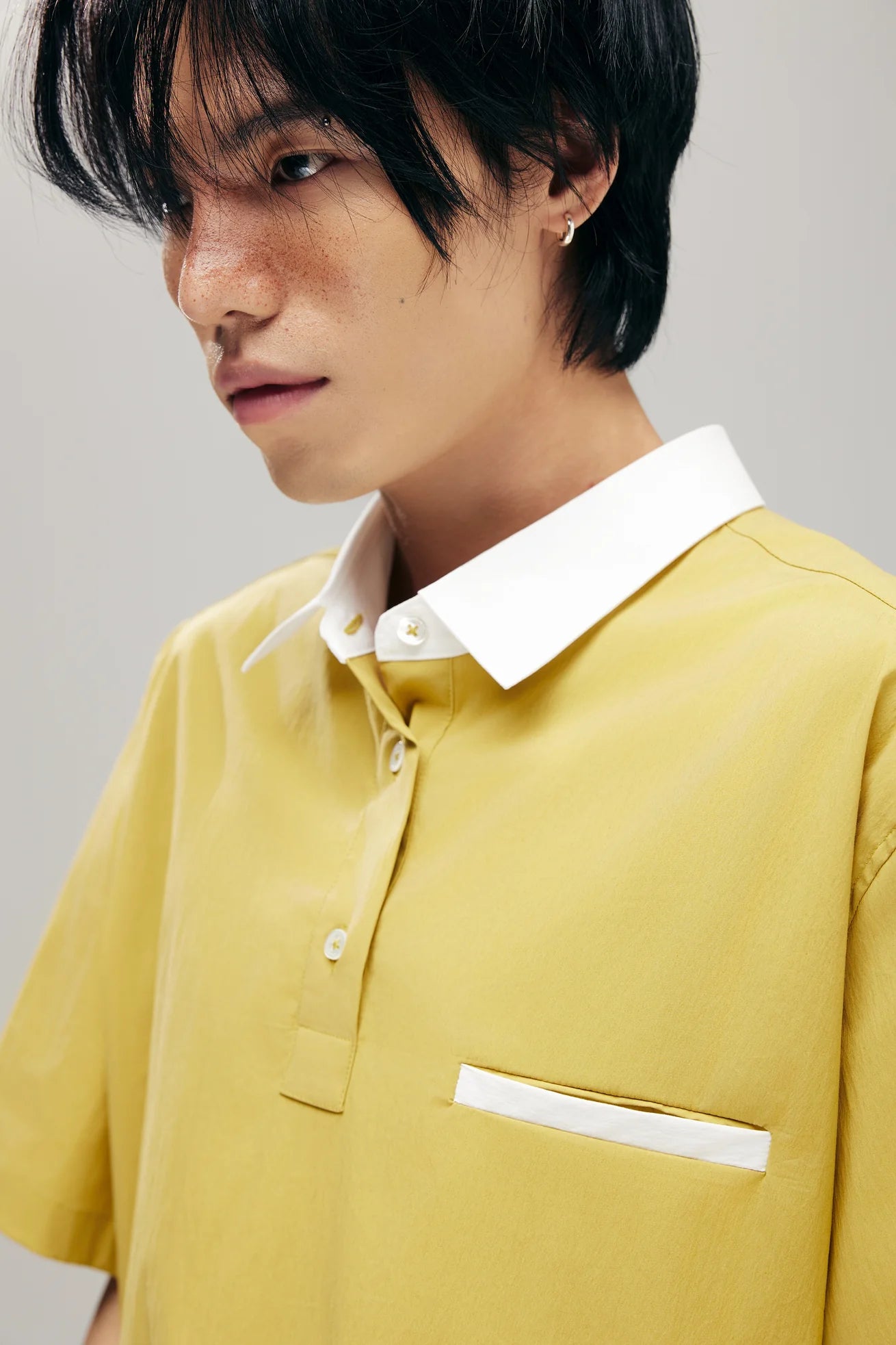 SENSU HALF-PLACKET SHIRT IN LIME & WHITE - BEV C multi label store
