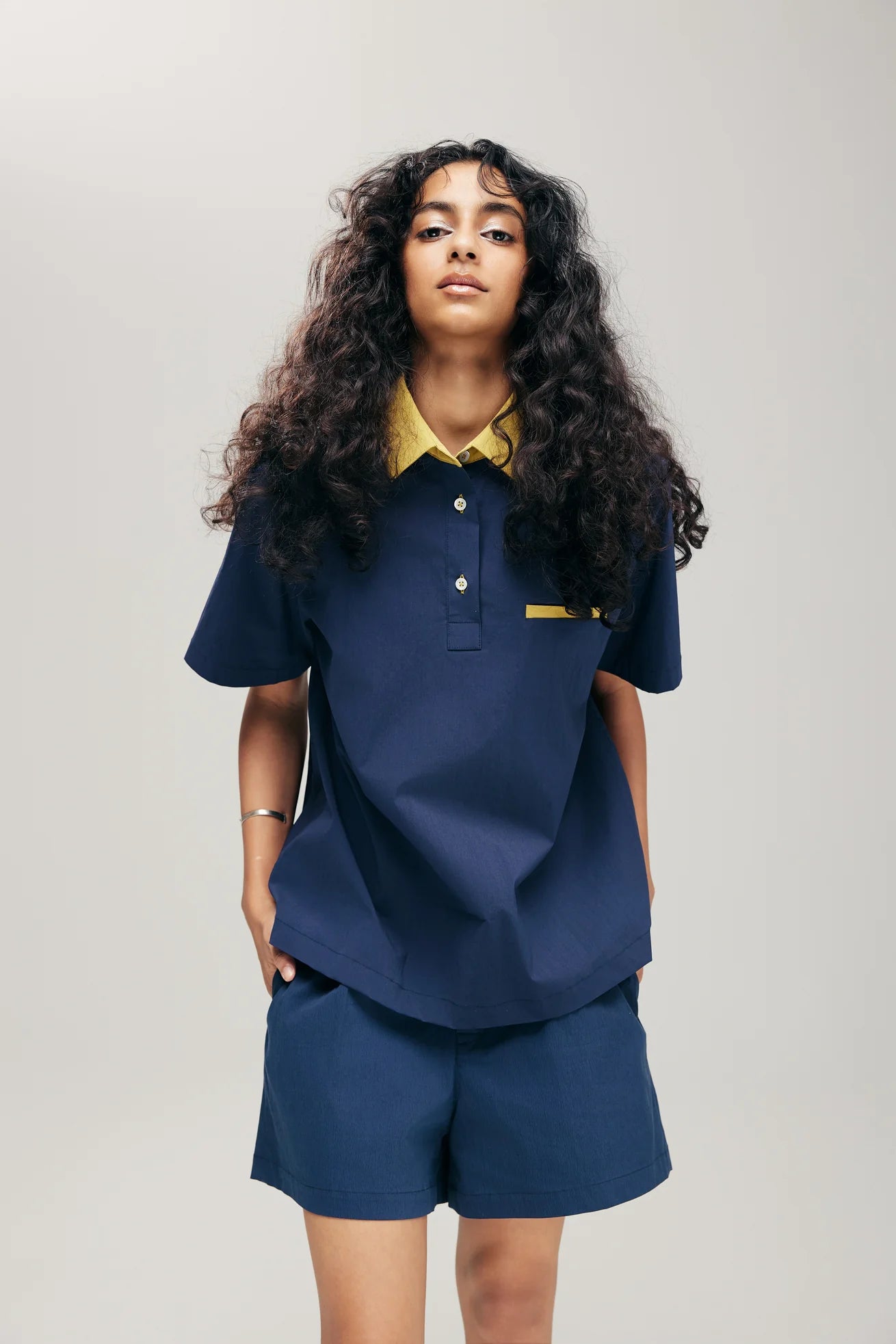 SENSU HALF-PLACKET SHIRT IN NAVY & LIME - BEV C multi label store