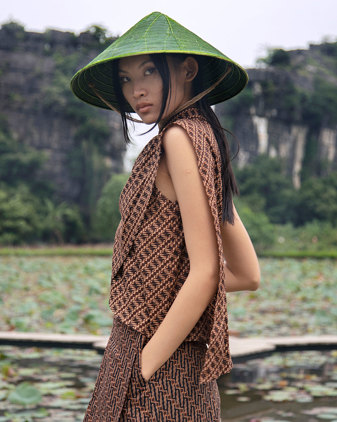 Baju Sbăi Mandarin (Batik) - BEV C multi label store