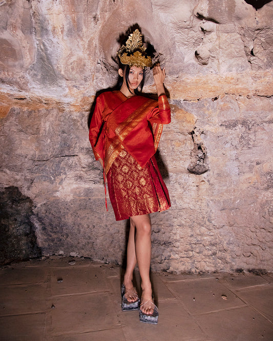 Kebaya Sbăi Sari
