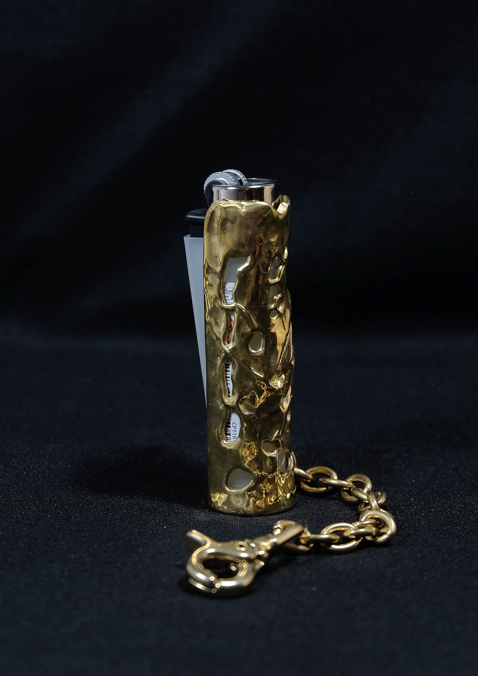 THUNDER LIGHTER CASE - BEV C multi label store