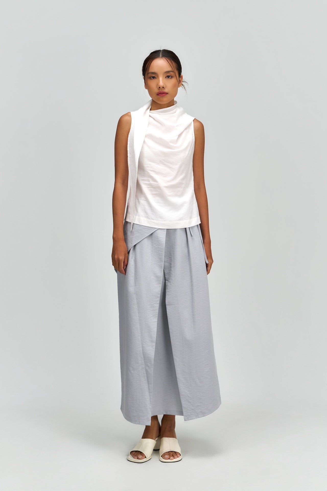 Triangle Neck-Scarf Tank Top (White) - BEV C multi label store