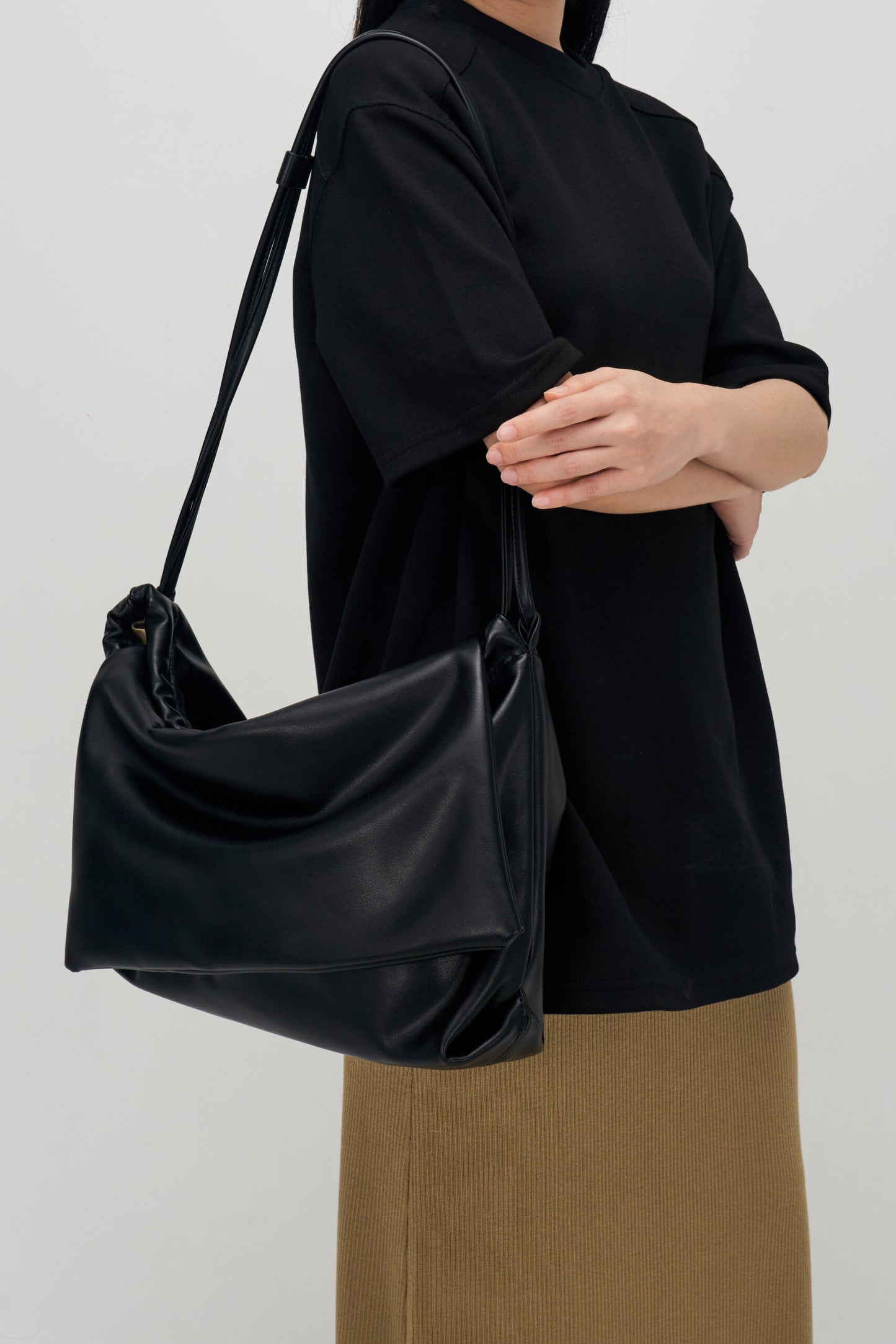 Double Strap Envelope Leather Bag (Black) - BEV C multi label store