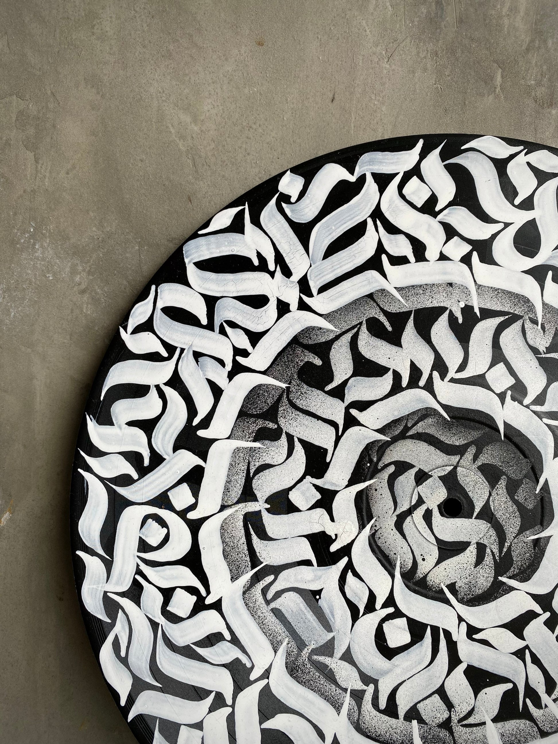 Vinyl Calligraffti - BEV C multi label store