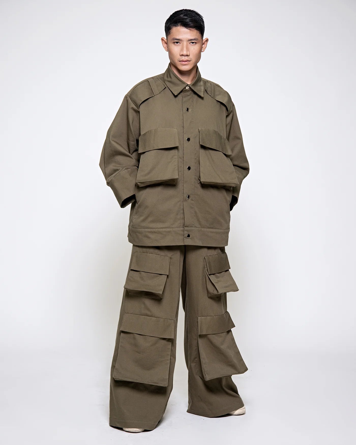 Askar Jacket - BEV C multi label store