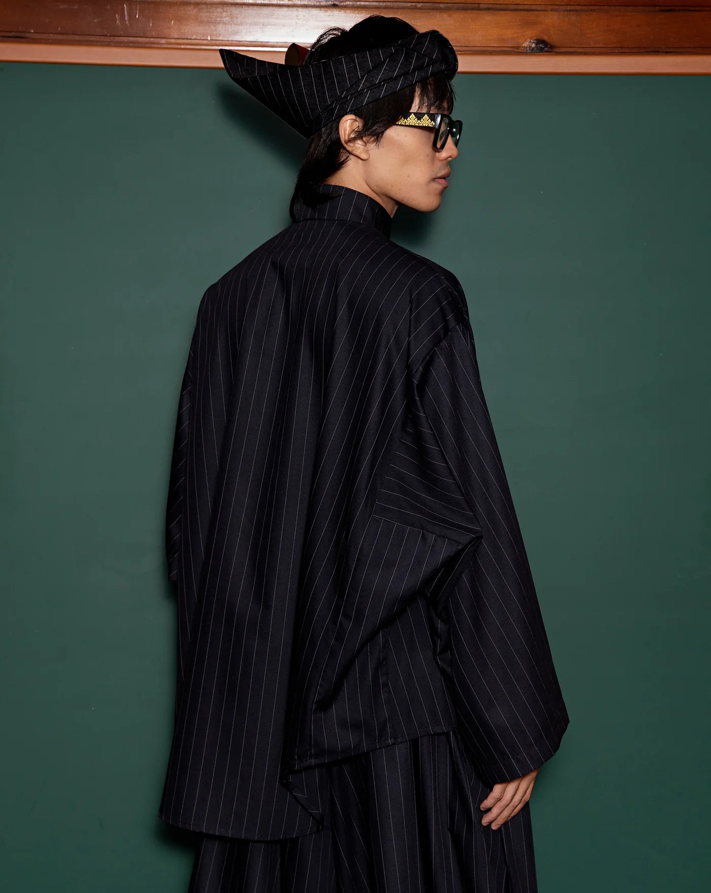Baju Melayu Oversaiz Cekak Musang (Navy Pinstripes) - BEV C multi label store