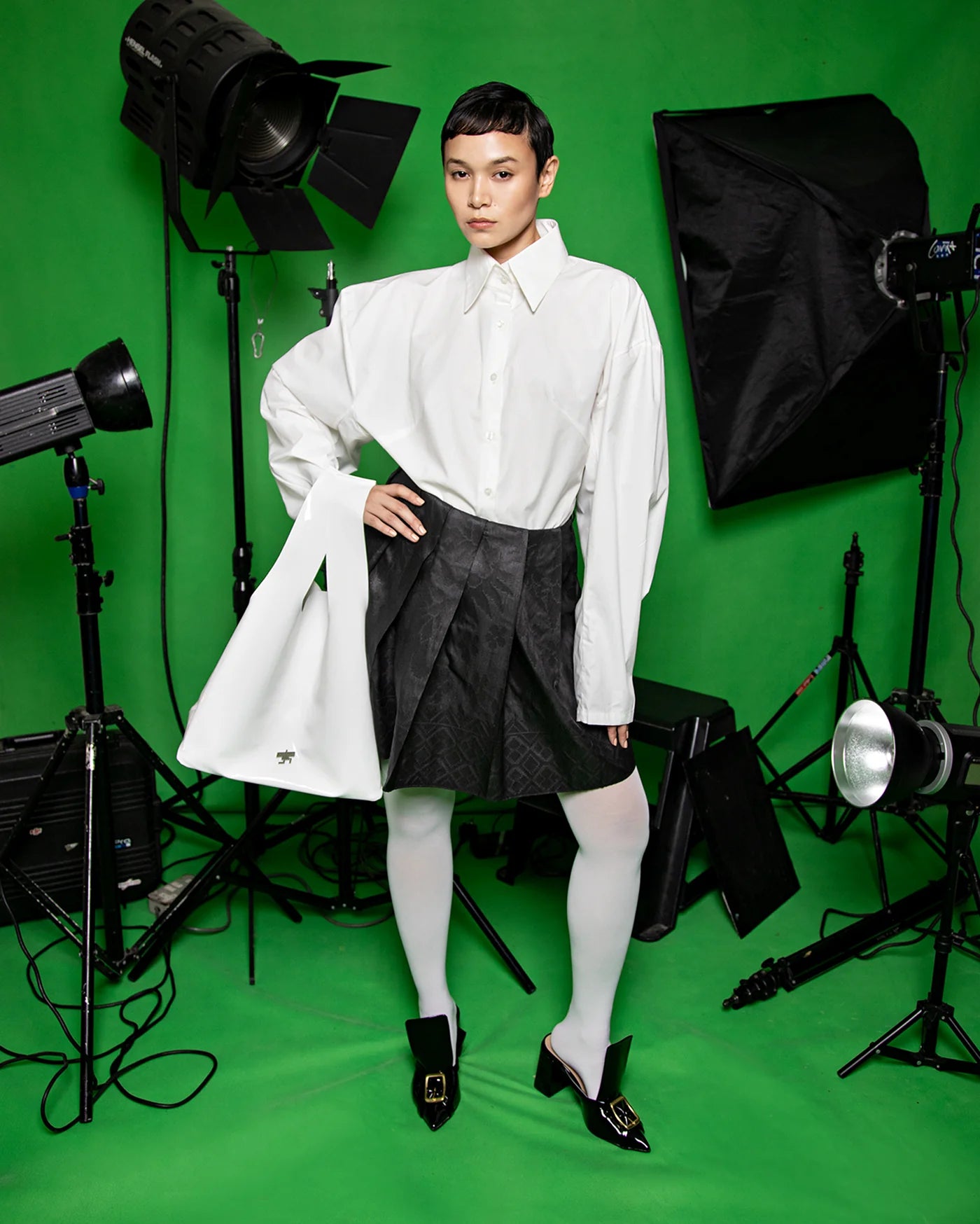 Kemeja Waja ( White ) - BEV C multi label store
