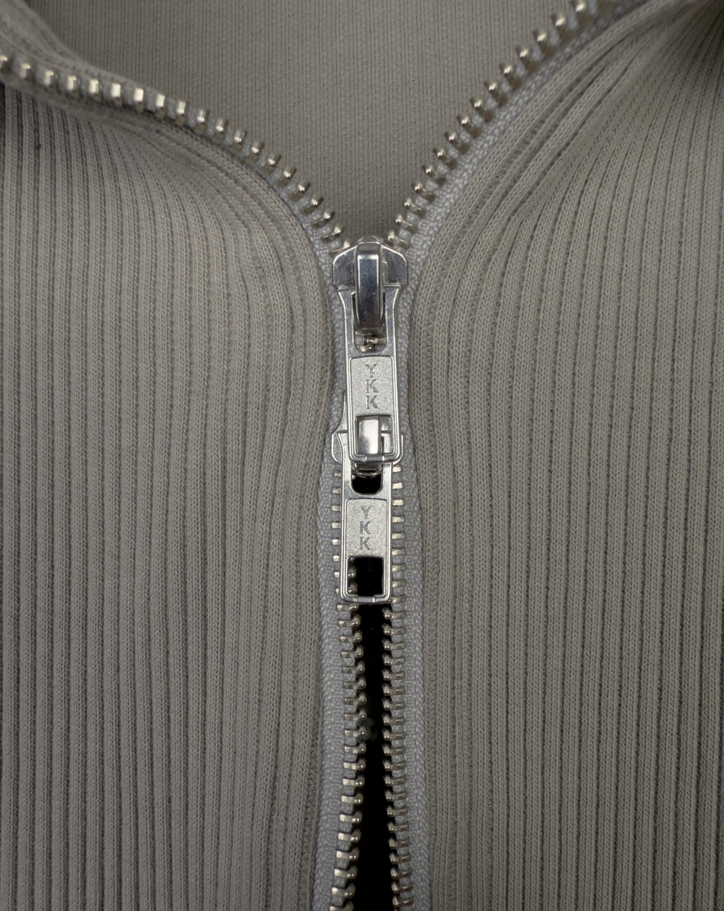 LV.1 Zipup Beige X