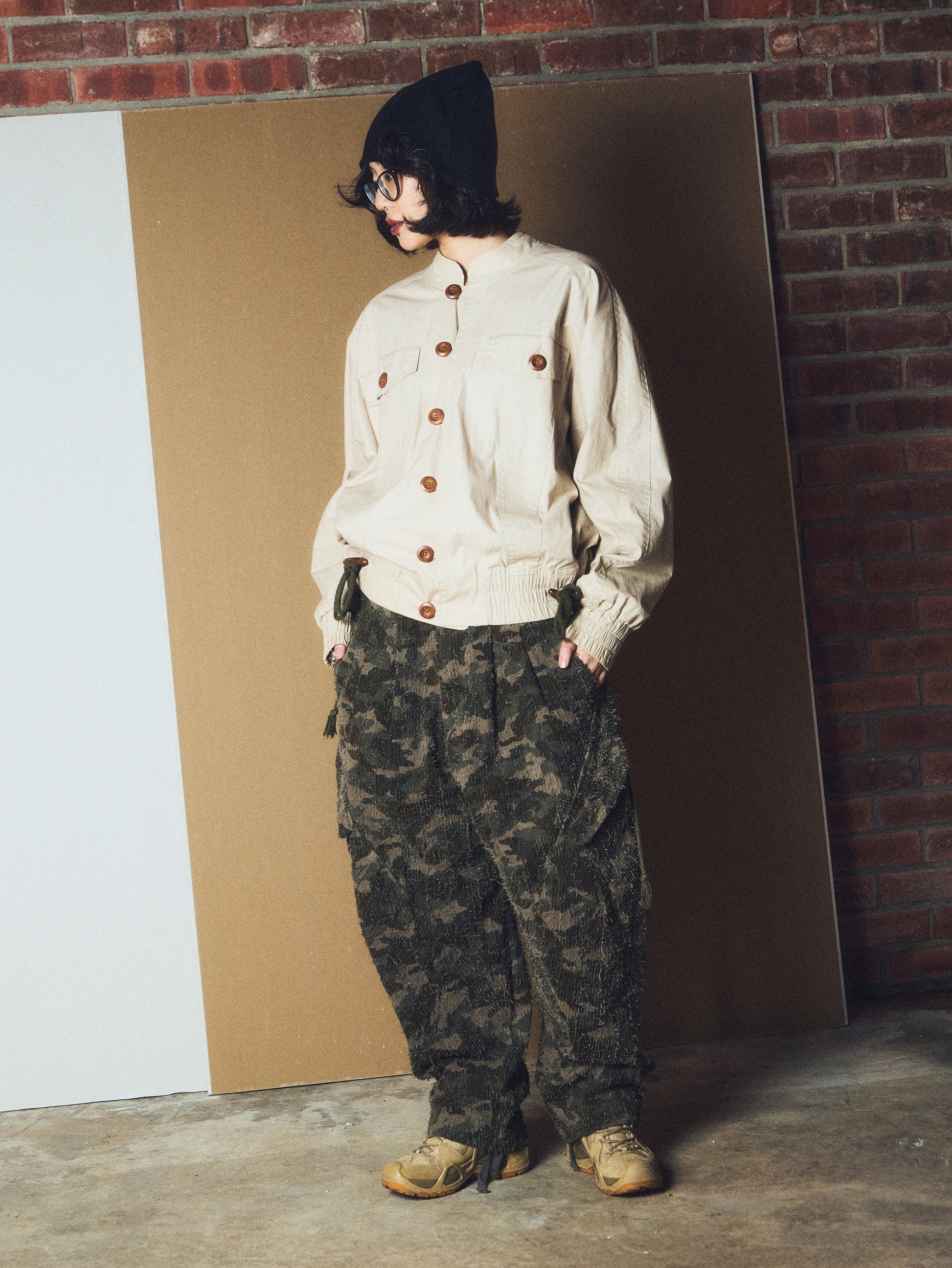 abp. CARGO BIGGIE PANT DISTRESSED CAMO - BEV C multi label store