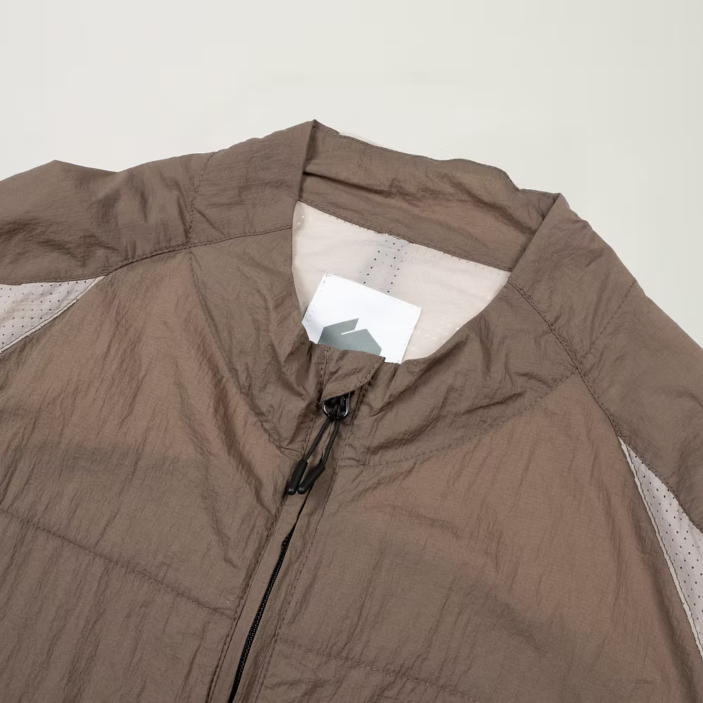 Kinetic Jacket (Sand) - BEV C multi label store