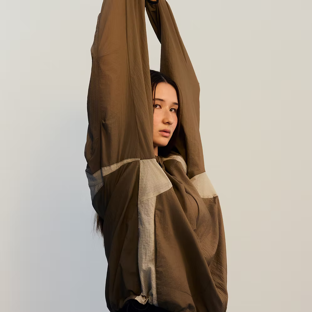 Kinetic Jacket (Sand) - BEV C multi label store