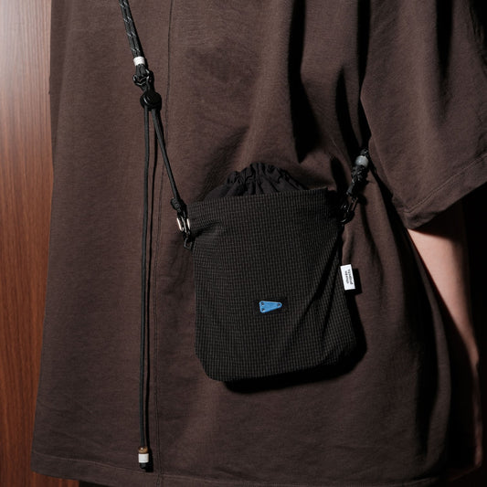 Storm Kin Pouch / Black - Water Resistant - BEV C multi label store