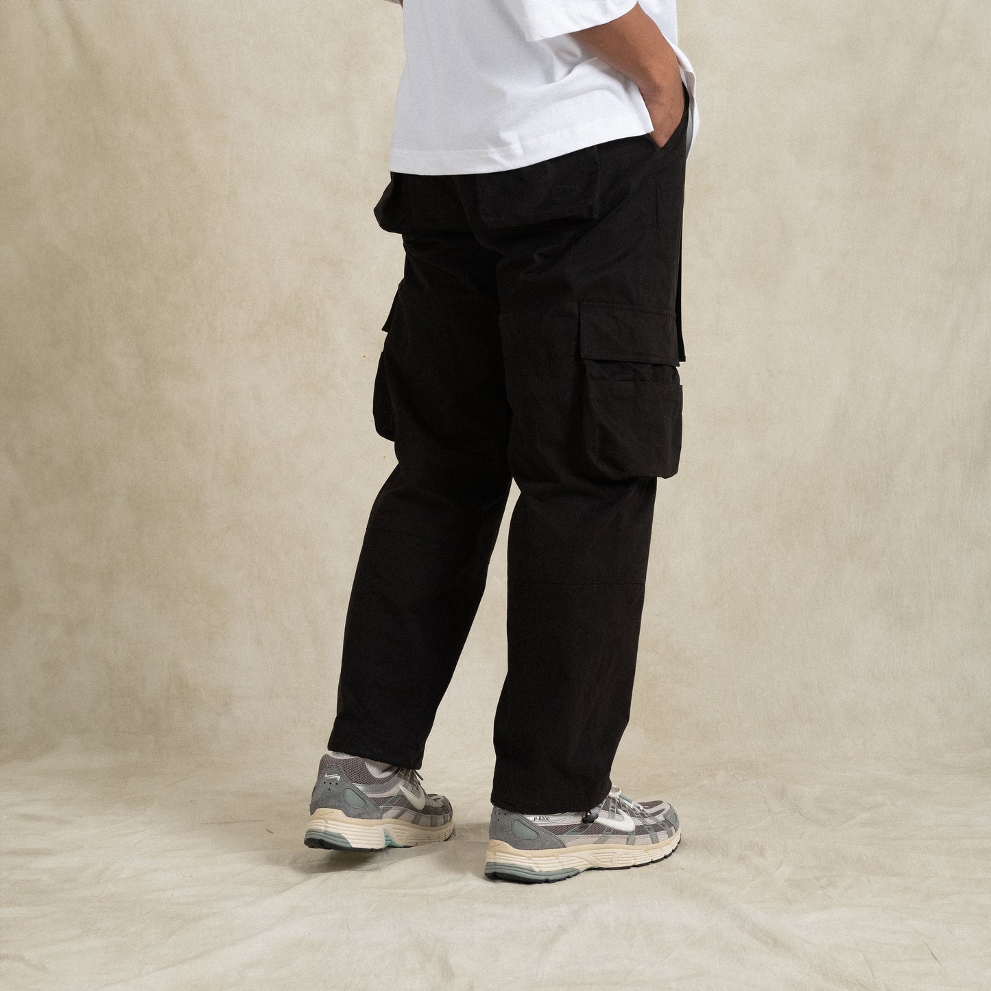 Cargo Pants / cotton - Black - BEV C multi label store
