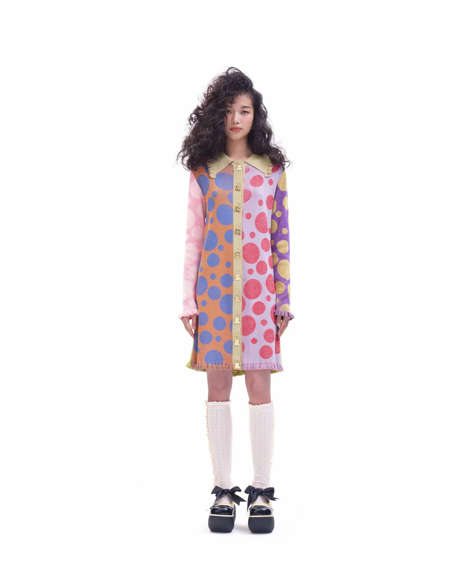 7 Scenes B (Multicoloured Circle) - BEV C multi label store
