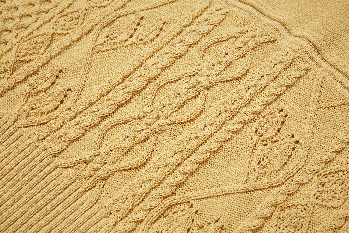 The Noodle Polo (Beige) - BEV C multi label store