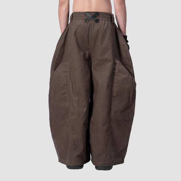 SPLIT CURVE PANTS - BROWN - BEV C multi label store