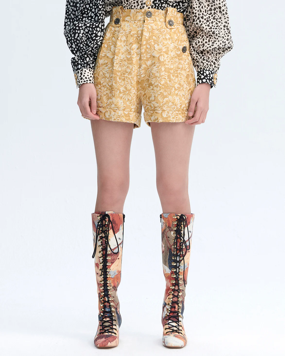 Grandma Wedding Dinner Shorts (Light Mustard) - BEV C multi label store