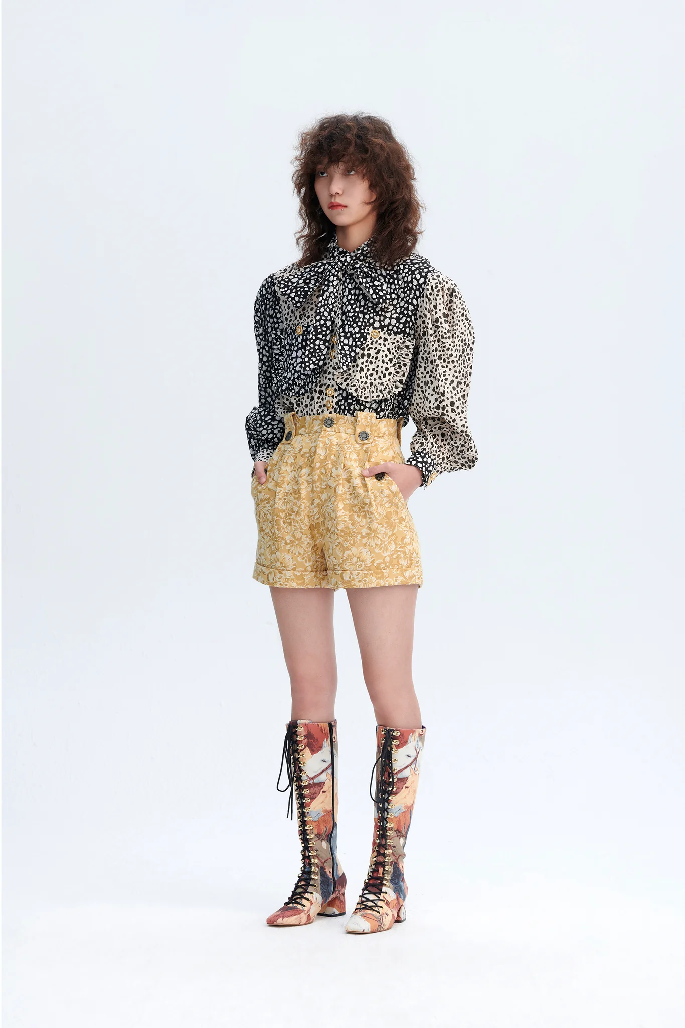 Grandma Wedding Dinner Shorts (Light Mustard) - BEV C multi label store
