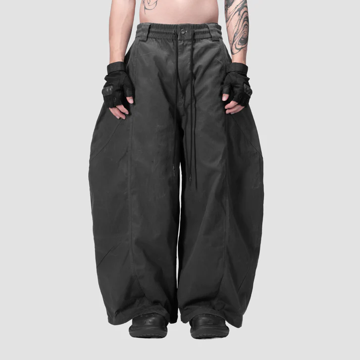 SPLIT CURVE PANTS - GREY - BEV C multi label store