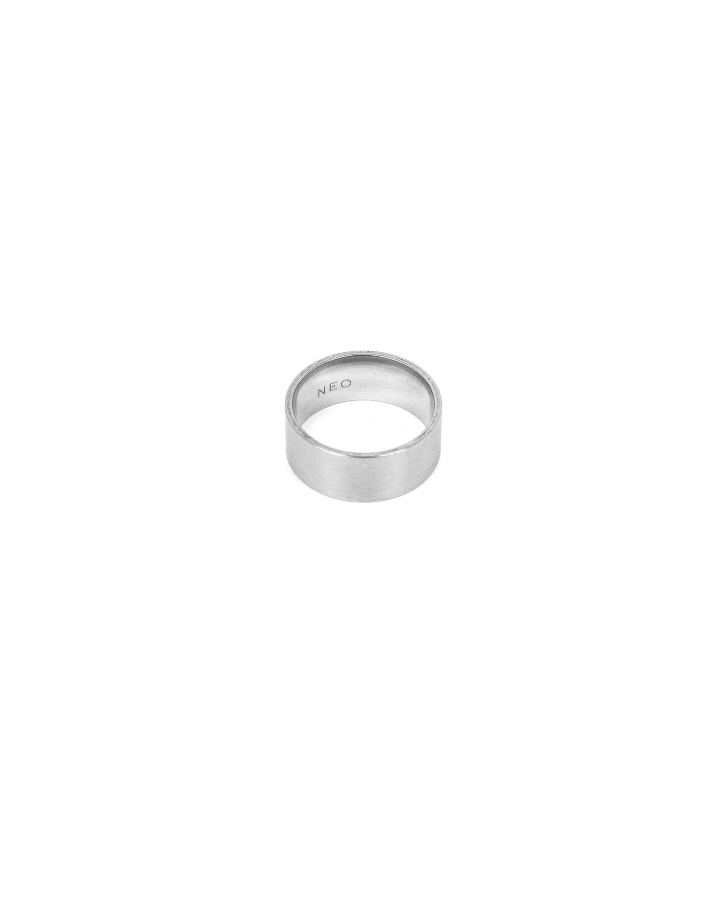 N E O Minimalist Ring - BEV C multi label store