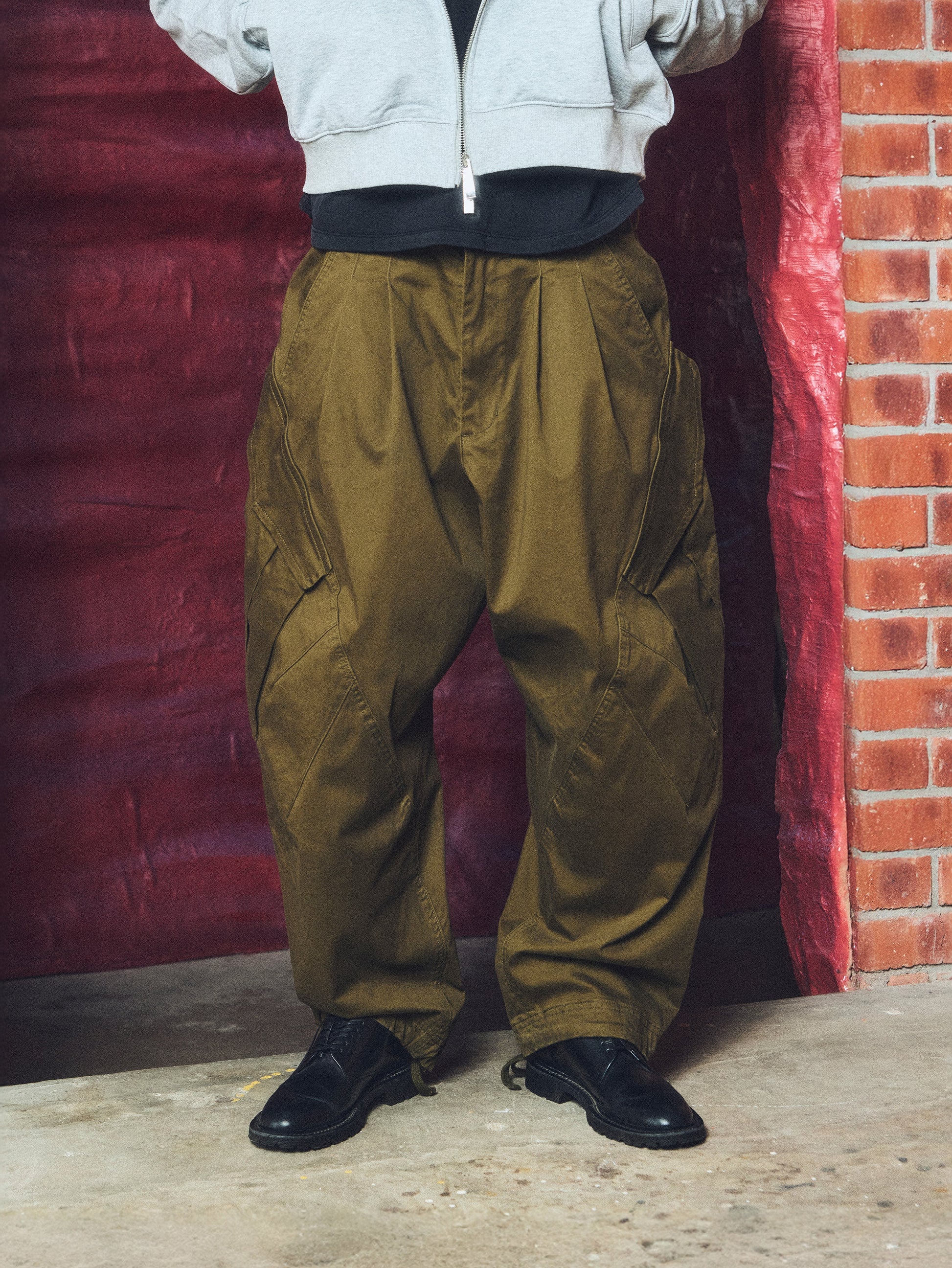 abp. CARGO BIGGIE PANT OLIVE - BEV C multi label store