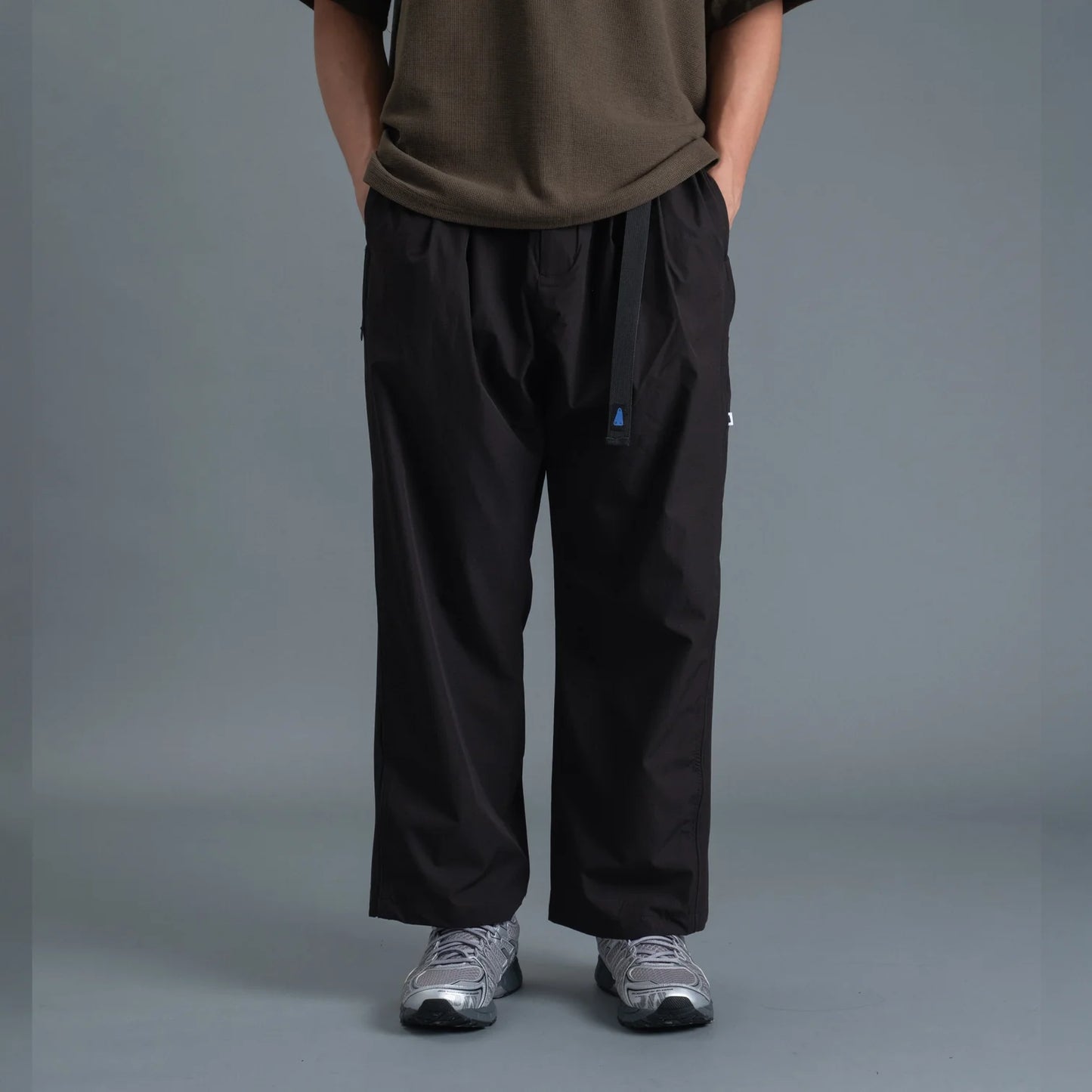 Panel Pants / Nylon – Black - BEV C multi label store