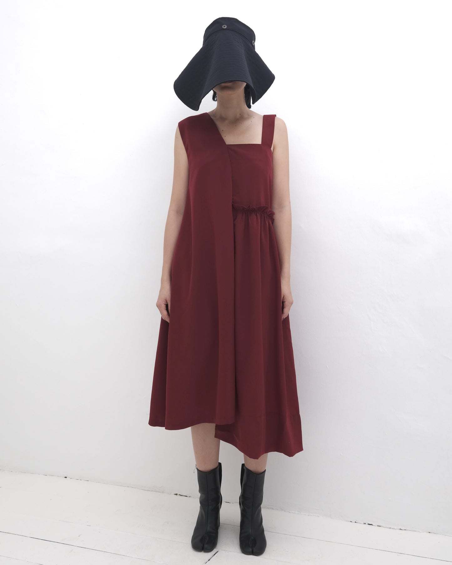 Asymmetric Dress - BEV C multi label store