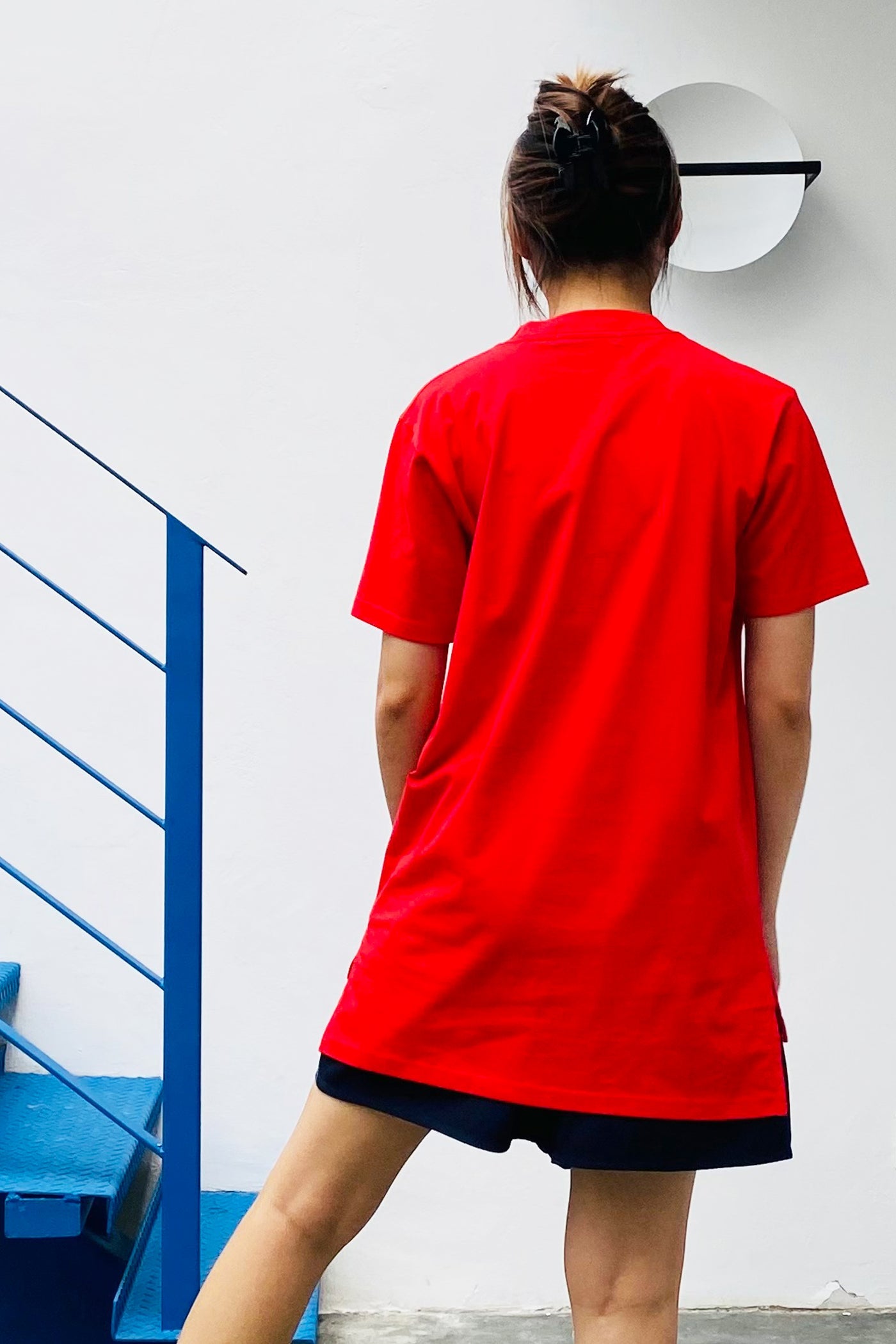 S06 UNISEX TEE || RED BRICKS TEE - BEV C multi label store